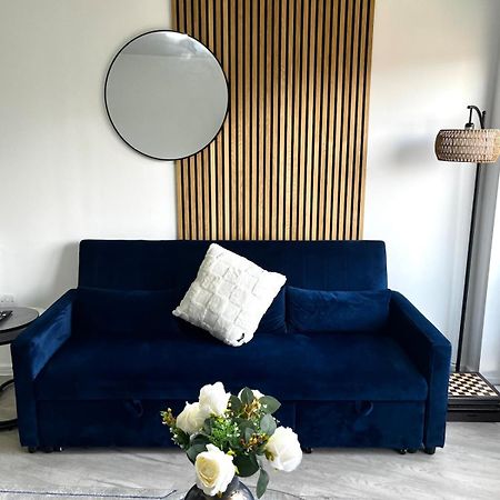 Serene 2-Bed Flat With Canal Views - Coop Live & Ethiad Manchester Exteriér fotografie